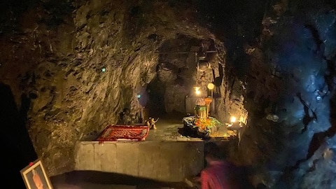 Vashistha Cave